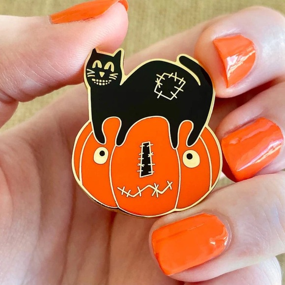 Erstwilder Jack The Cat All Hallows Eve Lapel Pin Happy Black Cat on Pumpkin - Picture 4 of 4